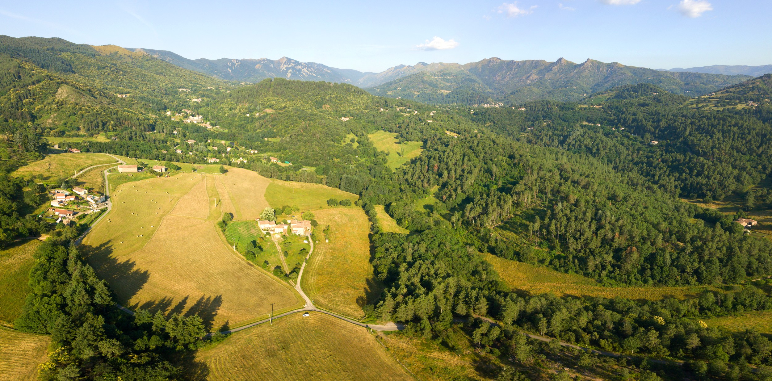 Saint cirgues de Prades - Vue générale ULM ©S.BUGNON