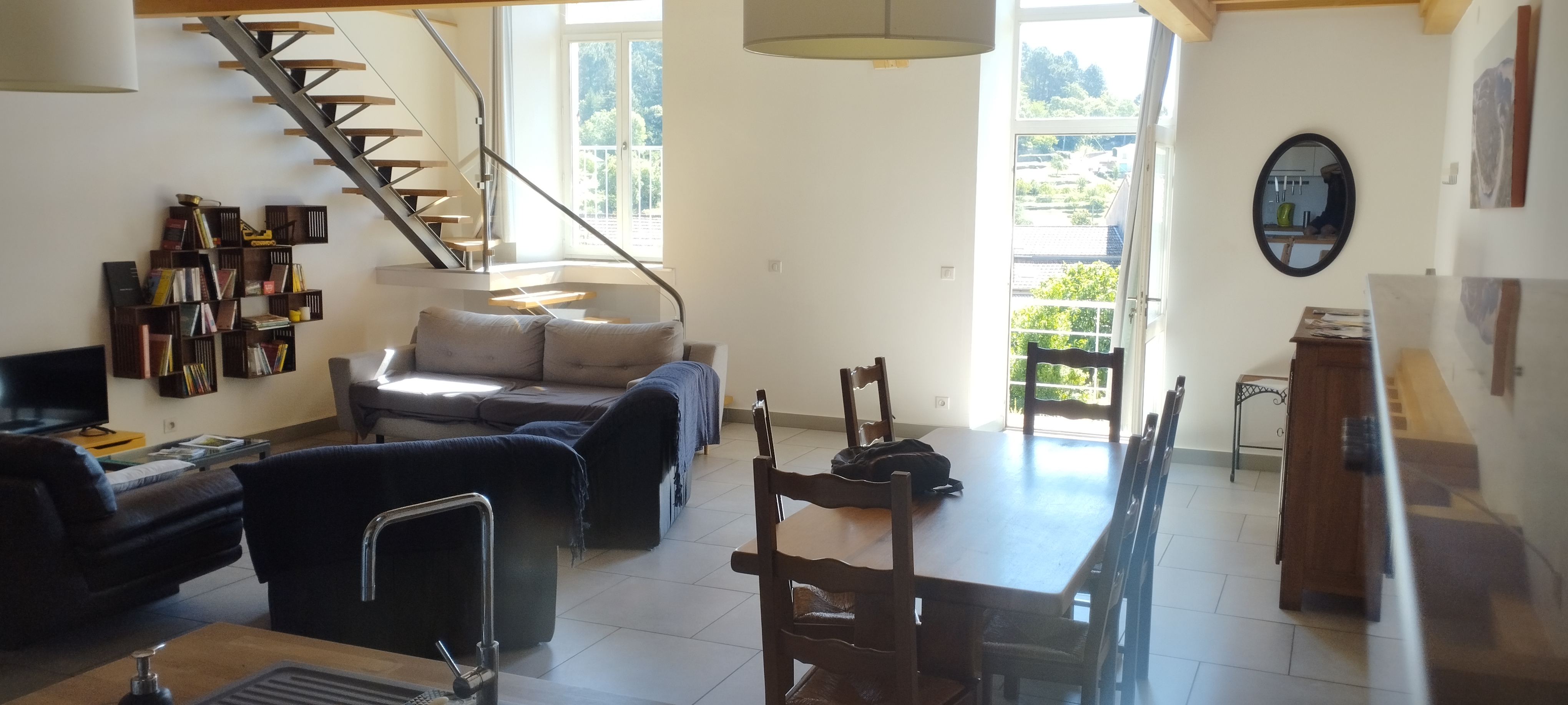 salon vu de la cuisine