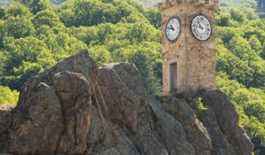 Burzet - Escalade à la tour de l'horloge
