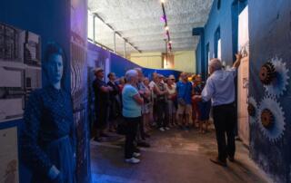 Visite de groupe de l'écomusée - ©Simon BUGNON