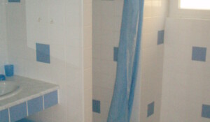 Salle de bain du gite Lavande à Meyras