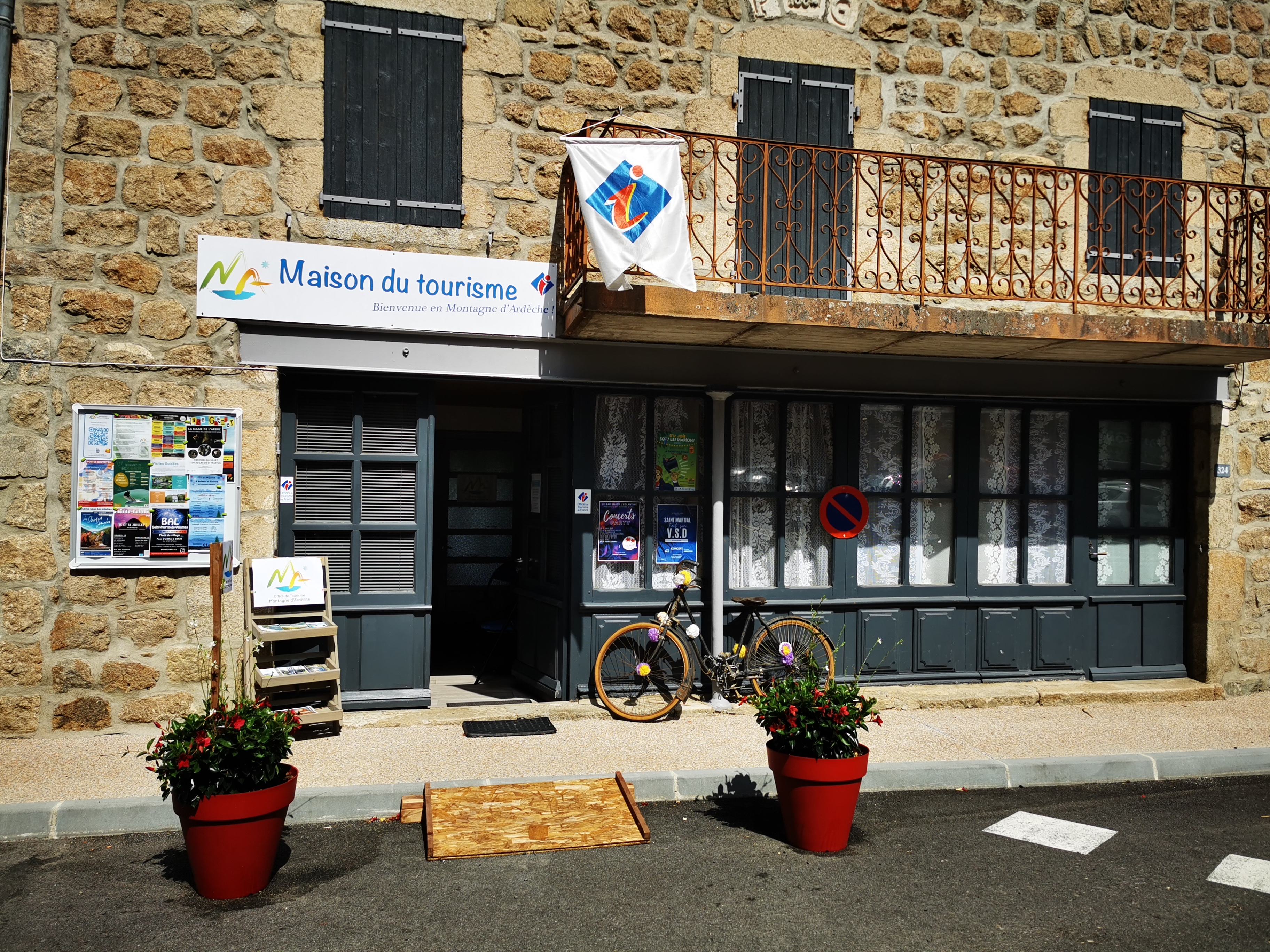 Office de tourisme Montagne d'Ardèche : bureau de Saint Martial