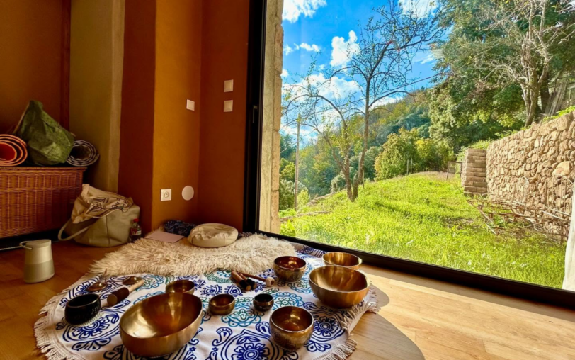 stage yoga et sonothérapie avec lotus power à Burzet