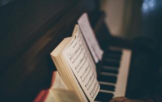 Piano et partition_illustration du concert de Rêve de Vals à Montpezat-sous-Bauzon - ©Pixabay