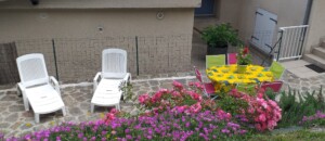 Thueyts - gite les chataigniers - terrasse - mas dardet ©n.roche