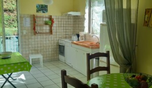 Thueyts - gite les chataigniers - cuisine - mas dardet ©n.roche