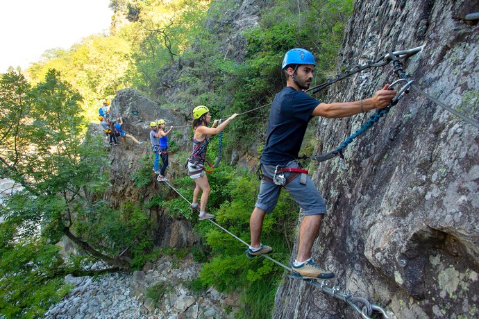 thueyts-groupe-via-ferrata-thueyts-simonbugnon