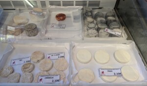 Fromages ardèche, Produits locaux directs producteurs à la saisonneraie à thueyts