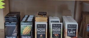 Miels et confitures ardèche, Produits locaux directs producteurs à la saisonneraie à thueyts