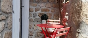 thueyts - table balcon - mas dardet ©n.roche