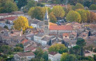 Thueyts - vue du village au coucher de soleil 2 ©sourcesetvolcans - ©sourcesetvolcans