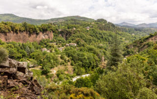 Thueyts - Vue sur le village depuis le belvédère de Fargebelle - ©sourcesetvolcans