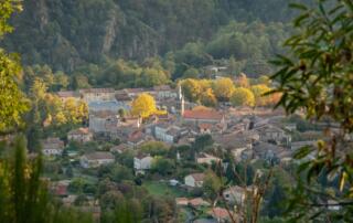Vue du village de Thueyts - ©sourcesetvolcans