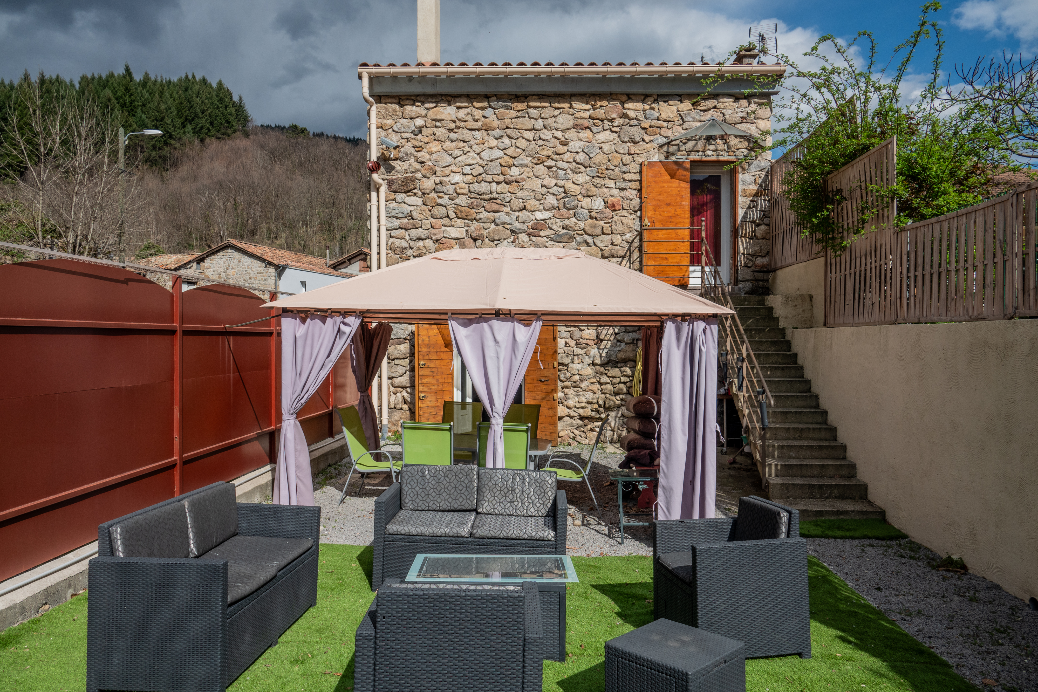 Vue extérieur, gite Vanille à Barnas