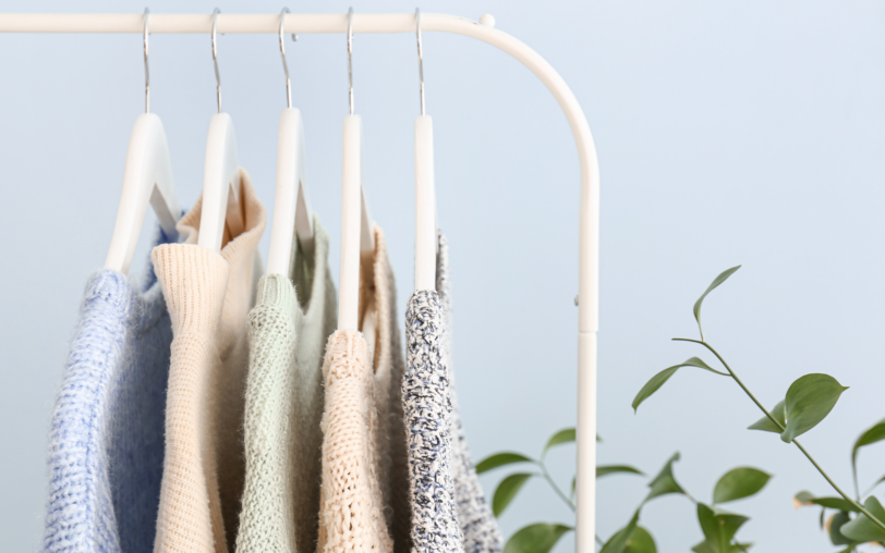 Friperie et dépôt vente nomade au Glacier Béatrix par Bazar Sauvage