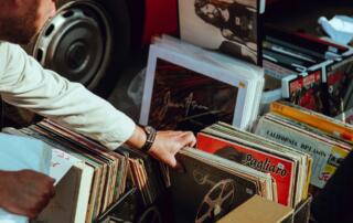 vide grenier, vinyles©clem-onojeghuo ©unsplash - ©videclem-onojeghuo unsplash