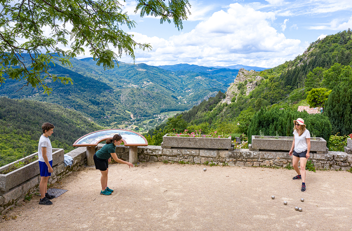 Chalencon : village de caractère_Chalencon