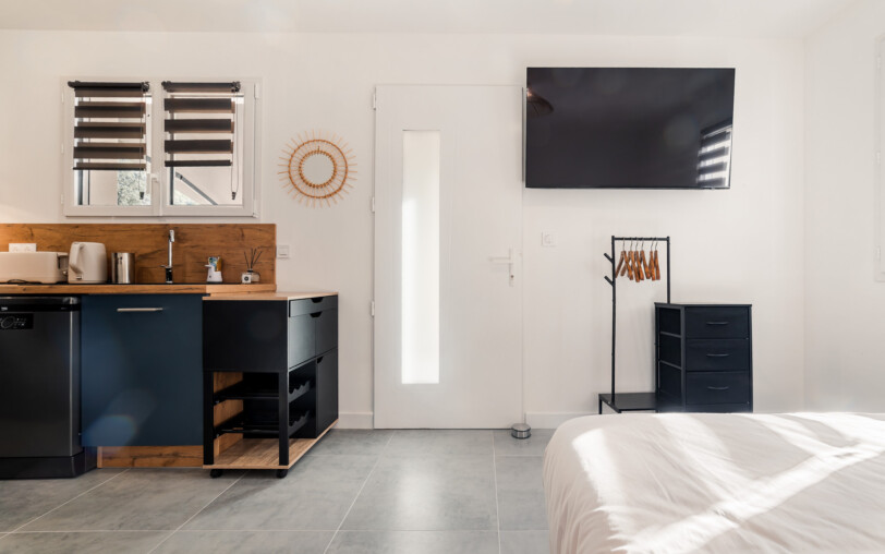 Vue entrée Gîte Comballe